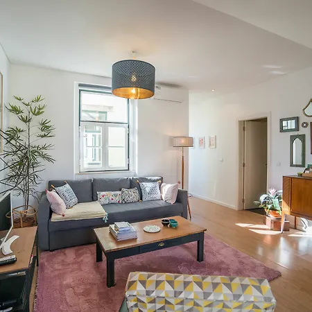 Apartment Jolie Gloria With Terrace Lisbon